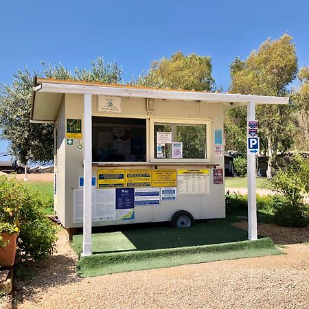 Camping Cala D'Ostia Pula Exterior foto