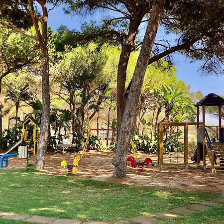 Camping Cala D'Ostia Pula Exterior foto