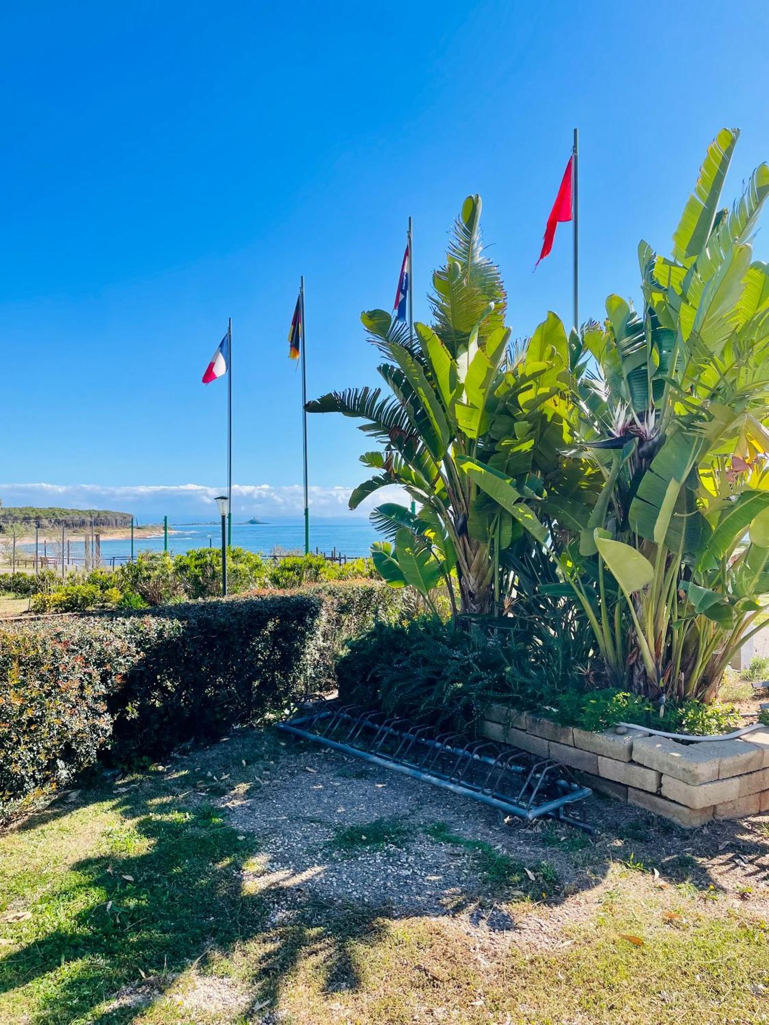 Camping Cala D'Ostia Pula Exterior foto