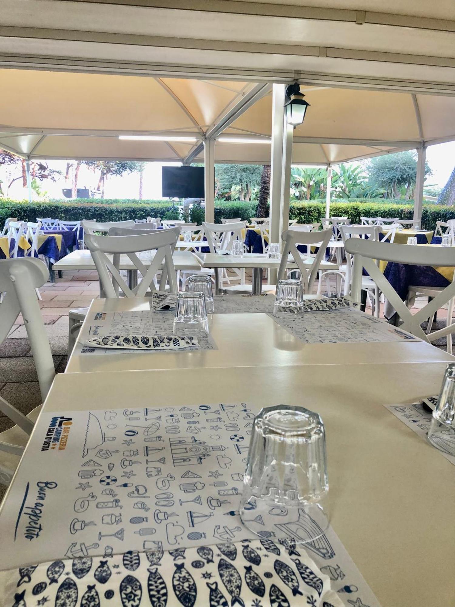 Camping Cala D'Ostia Pula Exterior foto