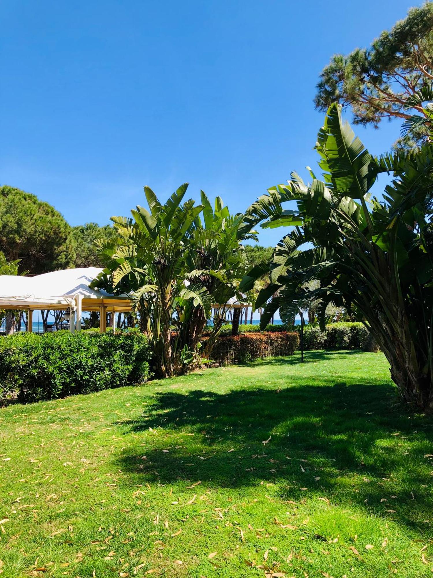 Camping Cala D'Ostia Pula Exterior foto