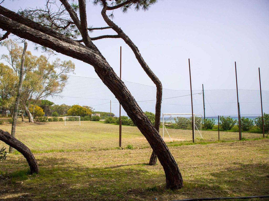 Camping Cala D'Ostia Pula Exterior foto